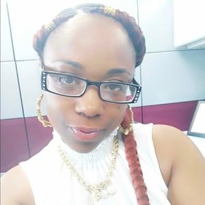 Meet your Posher, Kourtney